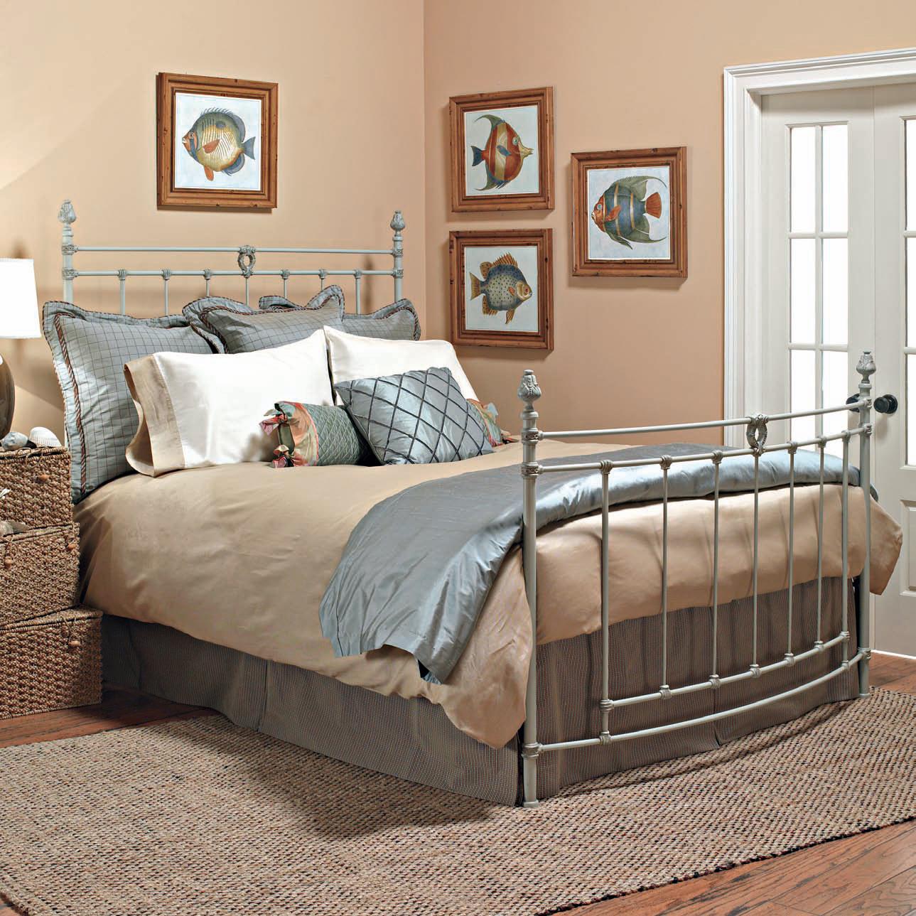 Custom beds shop near me